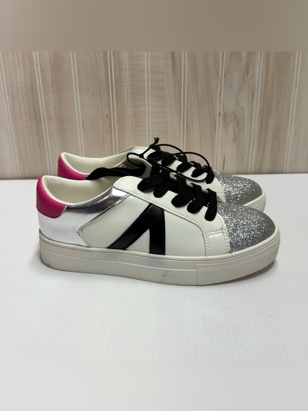 Mia Shoes Girls White Silver Glitter Sneakers with Black Trim and Pink Heel